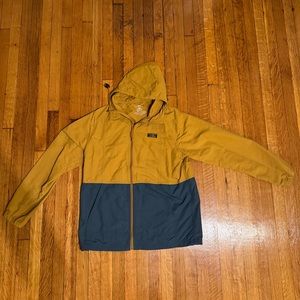 LL BEAN RAIN JACKET SIZE L